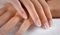 Come rinforzare le unghie con cosmetici naturali