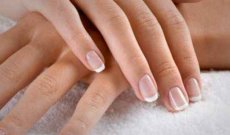 Come rinforzare le unghie con cosmetici naturali